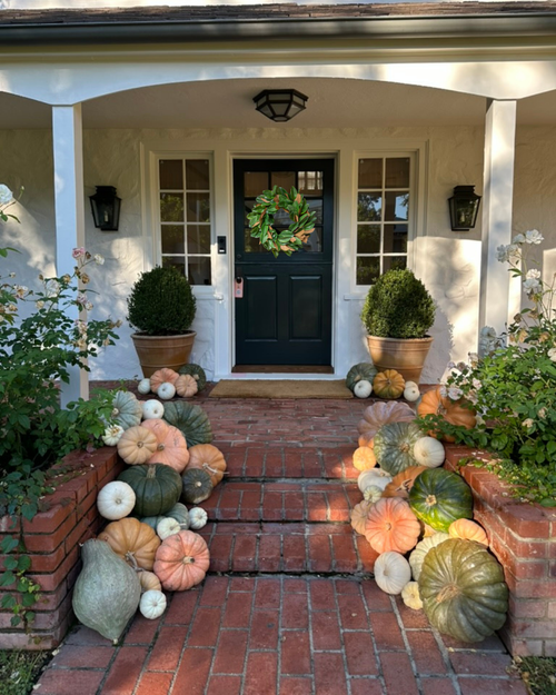 Classic Magnolia Leaf Wreath